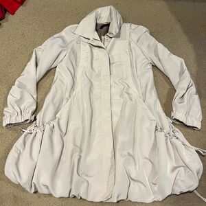 Summer/spring coat by Tahari, size M
